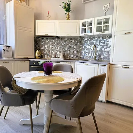 Apartament Coraapart By The Sea Năvodari